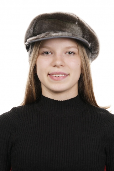 Шапка женская из нерпы
