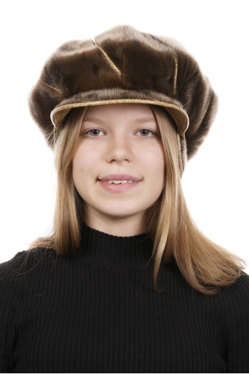 Шапка женская из нерпы