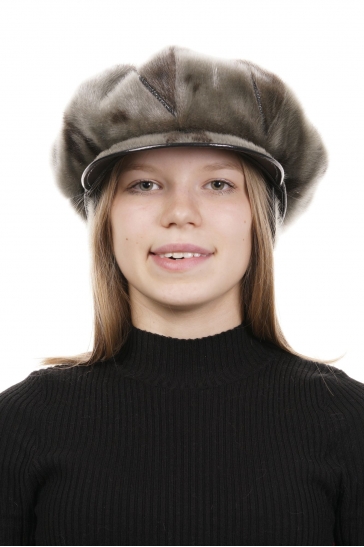 Шапка женская из нерпы