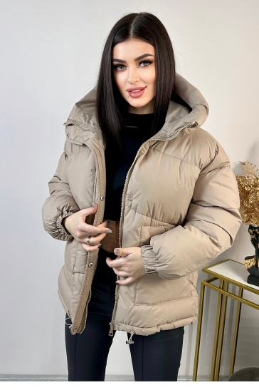 Пуховик женский из текстиля с капюшоном