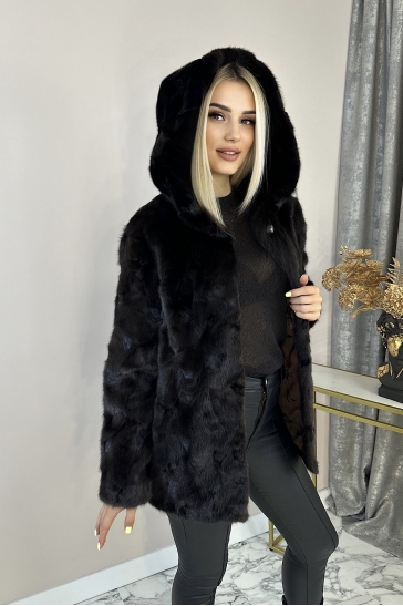 Шуба из норки с капюшоном